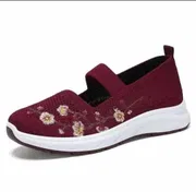 Elegant Women’s Replica Shoes with Stone Work_img_2