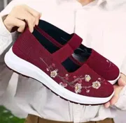 Elegant Women’s Replica Shoes with Stone Work_img_0