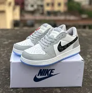 Sneakers Model Name! -dior low_img_1