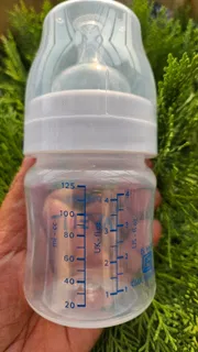 Philips Avent Anti-Colic feeder_img_1