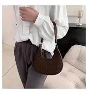 New Trendy Women's Crossbody Portable Half-Moon Bag, Fashion, Light Luxury, Luxury, Premium, Portable Large-capacity Shoulder Bag_img_3