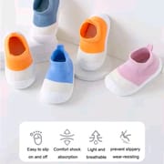 Baby Soft Knit Anti-Slip & Ultra Comfortable Dual Color Winter Shoes (3 months to 2.5 years)_img_1