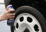SOFT99 Lather & Tyre Wax Spray – Clean & Shine in One Step_img_1