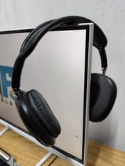 P9 Headphone Black_img_2