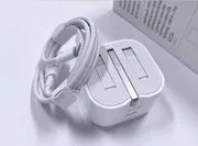 Apple 20W USB-C Power Adapter + USB-C to Lightning Cable_img_1