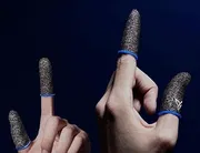 Flydigi Wasp Feelers 2 Gaming Finger Sleeves_img_9