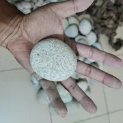 river stone mid size ( per piece)_img_0