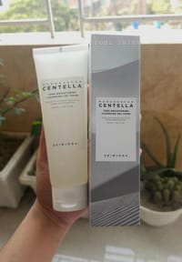 SKIN1004 Madagascar Centella Tone Brightening Cleansing Gel Foam 🌿_img_0