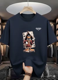 Daffy Duck King Card Graphic T-Shirt_img_2