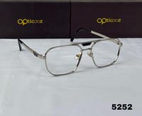 5252 Premium Eyewear_img_0