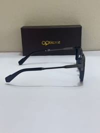 112 Premium Eyewear_img_2