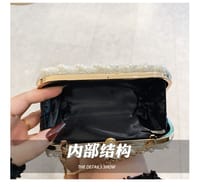 Pearl 🦪 party clutch_img_9