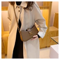 Versatile premium shoulder bag_img_17