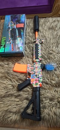 M4 Electric Gel Ball Blaster Gun with Colorful Lights & Spray (7.4V Rechargeable)+1000 Gel bullet_img_1