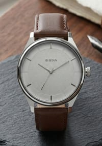Titan Neo V Analog Watch - For Unisex_img_0