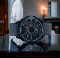 New Fashionable analogue with Date Hand watches for men's_img_2