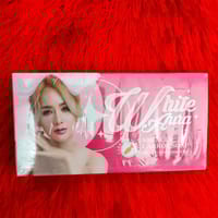 White Aura Miracle Carrot Soap_img_6