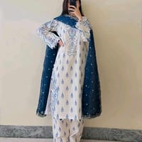 embroidery and stone work 3 pics_img_4