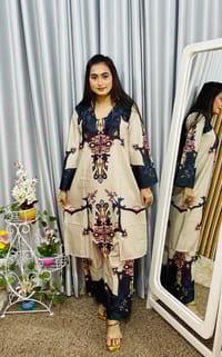 M Cut Biscuit Three Piece_img_3