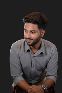 ILIAF Smart Ash Minimalist Dress Shirt - Premium Office Attire_img_0