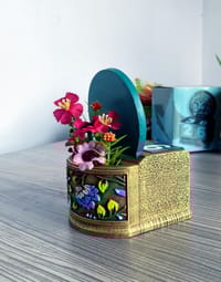 Desk Calendar & Organizer_img_2