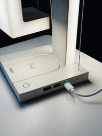 Anti‑Gravity LED Desk Lamp with Wireless Charger_img_5