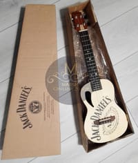🔰Jack Daniels 26″ Concert Size Ukulele With free Gifts_img_4