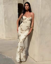 Floral Embroidered Party Gown_img_0