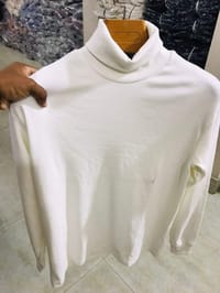 Classic White Turtleneck Sweater_img_2