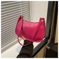 Glossy shoulder bag_img_5