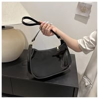 Glossy shoulder bag_img_9