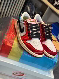 Air Jordan 1 Low OG x Trophy Room_img_2