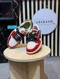 Air Jordan 1 Low OG x Trophy Room_img_3