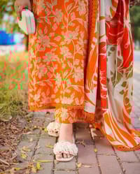 Hyped “Saffron” Three-Piece,_img_1