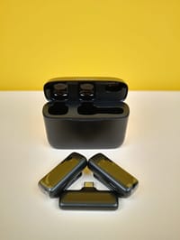 𝗨𝗹𝗮𝗻𝘇𝗶 𝗝𝟭2 Dual 𝗪𝗶𝗿𝗲𝗹𝗲𝘀𝘀 𝗟𝗮𝘃𝗮𝗹𝗶𝗲𝗿 𝗠𝗶𝗰𝗿𝗼𝗽𝗵𝗼𝗻𝗲 𝗦𝘆𝘀𝘁𝗲𝗺 𝗳𝗼𝗿 (𝗔𝗻𝗱𝗿𝗼𝗶𝗱/𝗶𝗣𝗵𝗼𝗻𝗲)_img_2