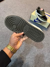 Travis Black Olive_img_2