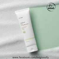 iUNIK Centella Mild Cleansing Foam (120ml)_img_0