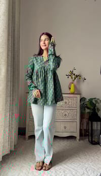 Green Full Sleeves Cotton Top_img_0