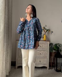 Blue Small Booti V Neck Peplum Top_img_1