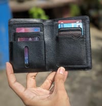 KROYSHALA Men's Leather Wallet - Black | Slim & Stylish Bifold_img_1