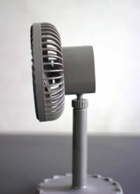 JYSUPER Rechargeable Portable Mini Table Fan - JY-2218_img_0