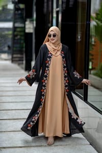 Adjust Koti Borka (with Hijab)_img_2