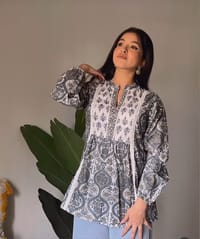 NEW YEAR VIBE TOPS_img_0