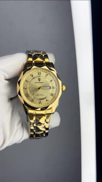 Gold Quartz Watch For Men_img_0