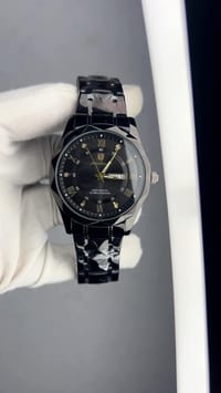 Gold Quartz Watch For Men_img_0