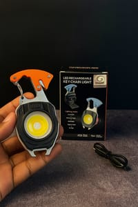 Multifunctional Rechargeable Keychain Light_img_1