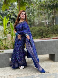 Dhupian Silk Sharee with Blaus Piece_img_2
