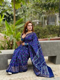 Dhupian Silk Sharee with Blaus Piece_img_1