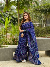 Dhupian Silk Sharee with Blaus Piece_img_2