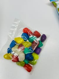 রঙিন পাথর প্রিমিয়াম ২০০গ্রাম প্যাকেট_img_1